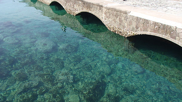 透明度の高い海